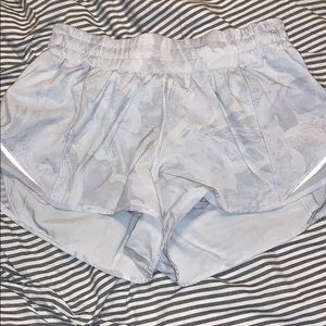 Lululemon hotty hot shorts